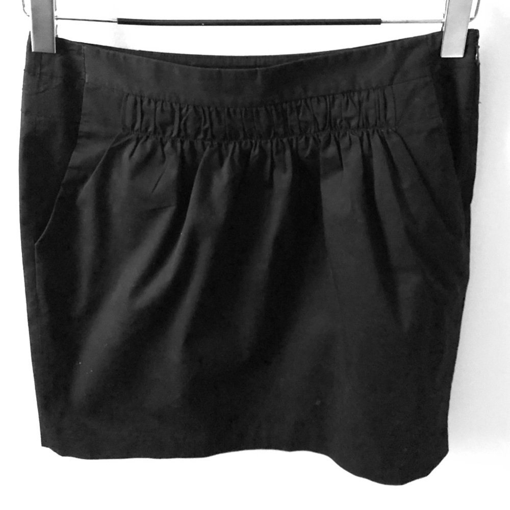 Banana Republic black tulip skirt